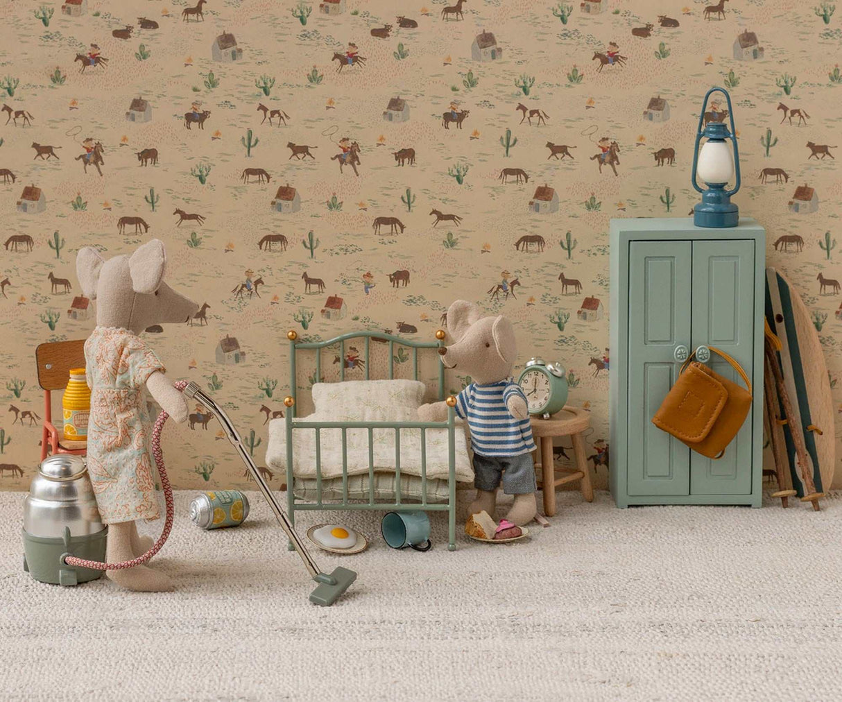 Puppenhaus Vintage Einzelbett