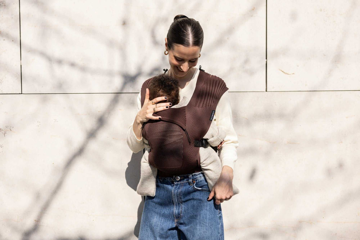 Flybaby Babytrage- Mokka