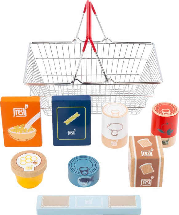 Lebensmittel-Set im Einkaufskorb