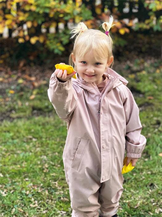 Cornhole und Sling Puck Spiel Active