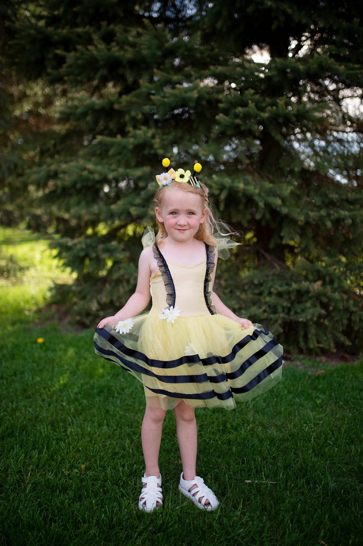 Hummel Kleid mit Stirnband 5-6 Jahre