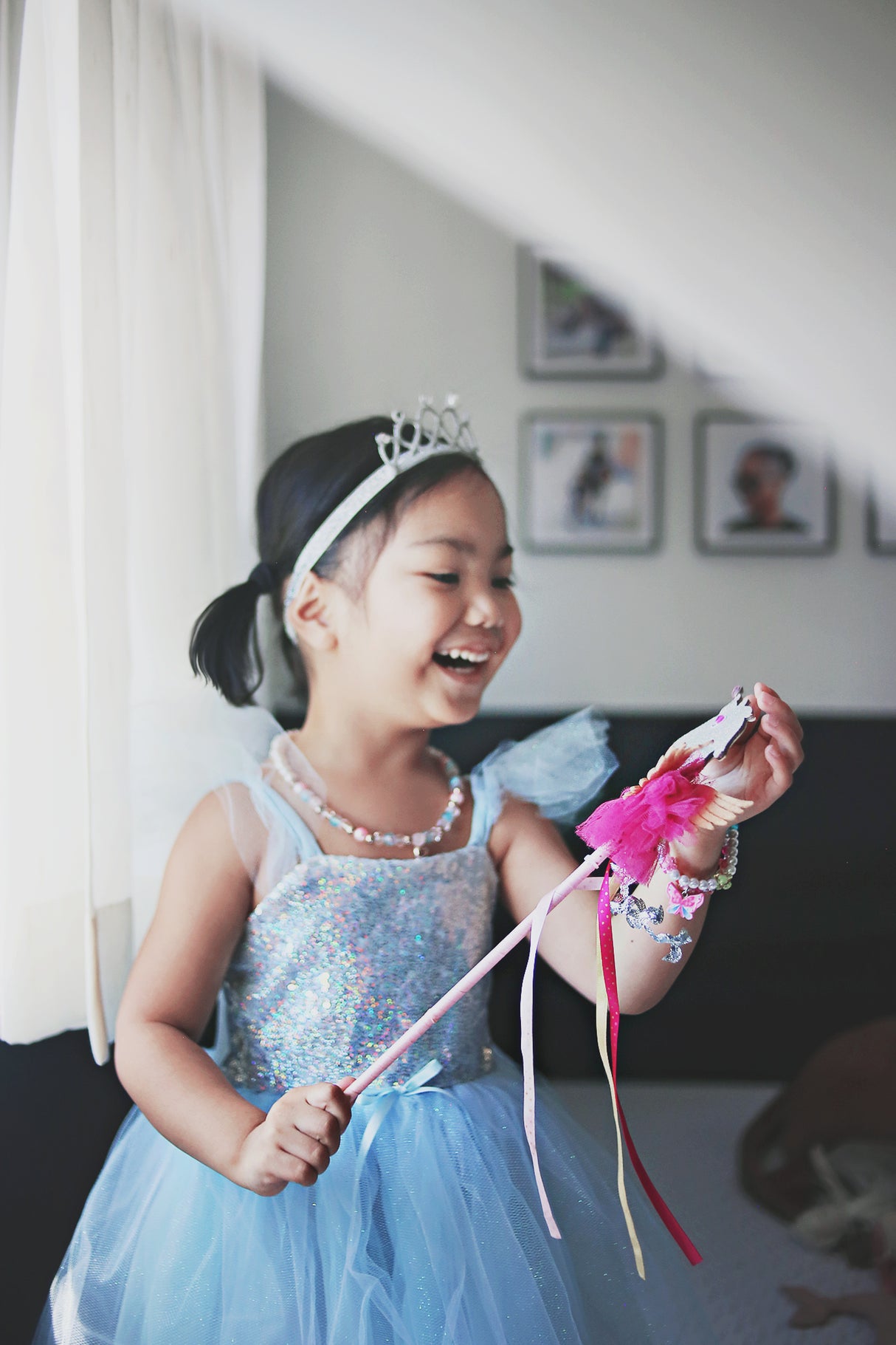 Blaues Paillettenkleid Prinzessin 5-6 Jahre