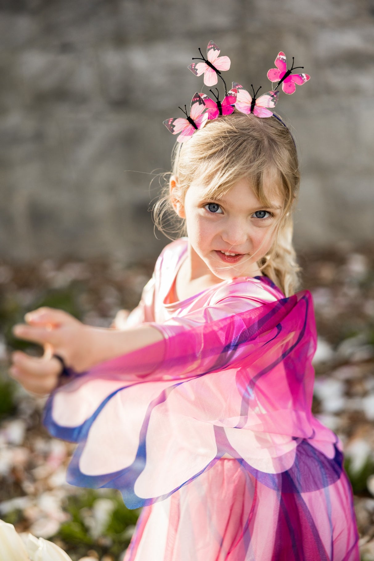 Schmetterlingskleid & Flügel & Haarreif 7-8 Jahre
