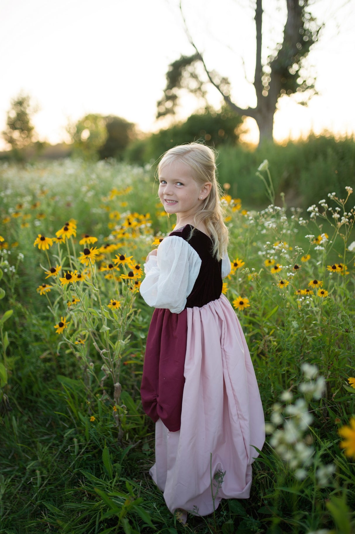 Bauernkleid rosa 5-6 Jahre