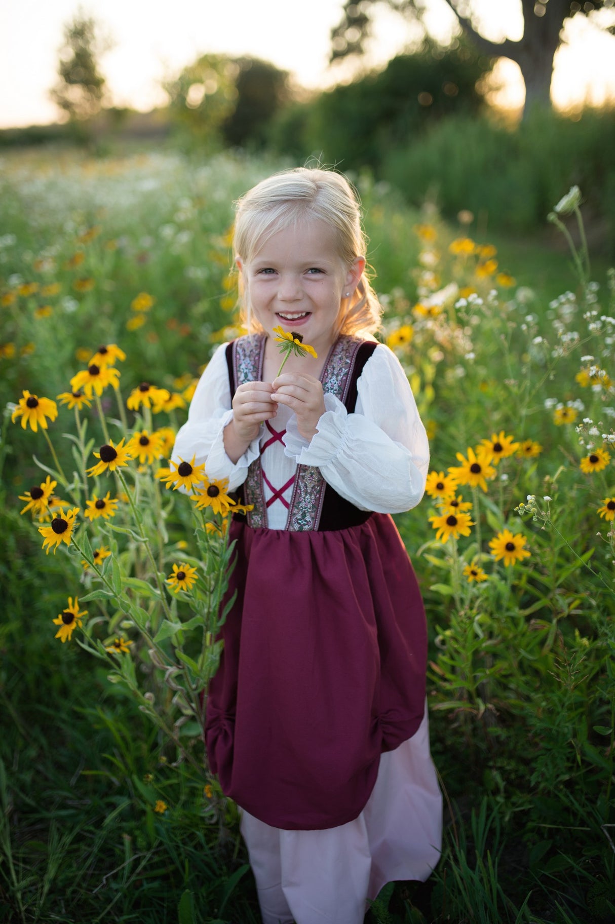 Bauernkleid rosa 5-6 Jahre