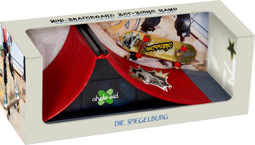 Mini  Skateboard Set - Spine Ramp