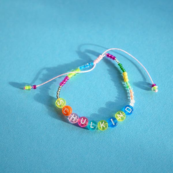 Perlenarmband Schulkind