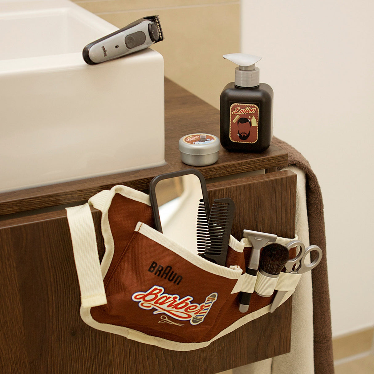 Braun - Barbergürtel mit Zubehör