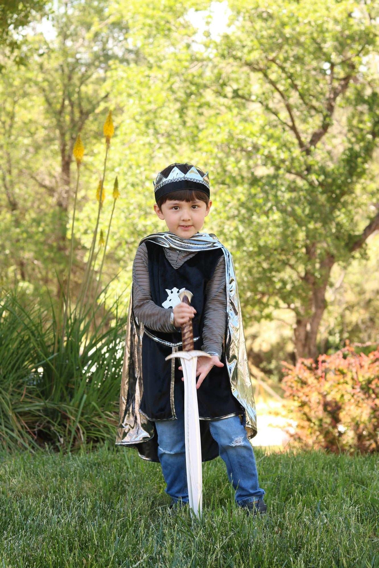 Ritter Kostüm 3 teilig, Silber 7-8 Jahre