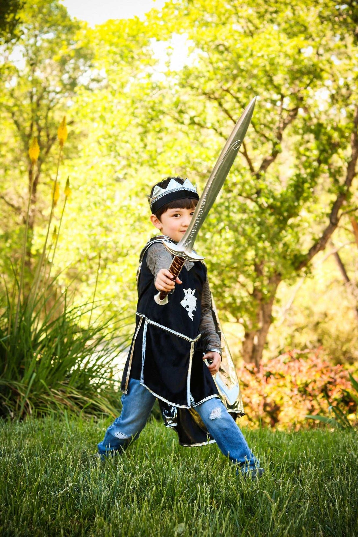 Ritter Kostüm 3 teilig, Silber 7-8 Jahre