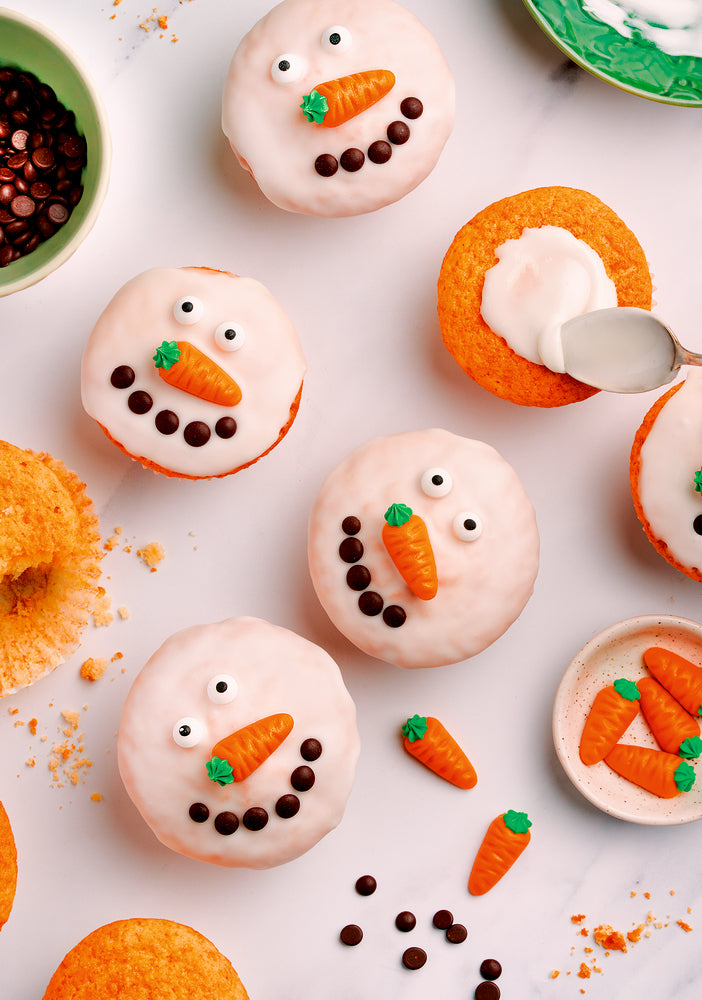 In der Weihnachtsbäckerei/ Backbuch