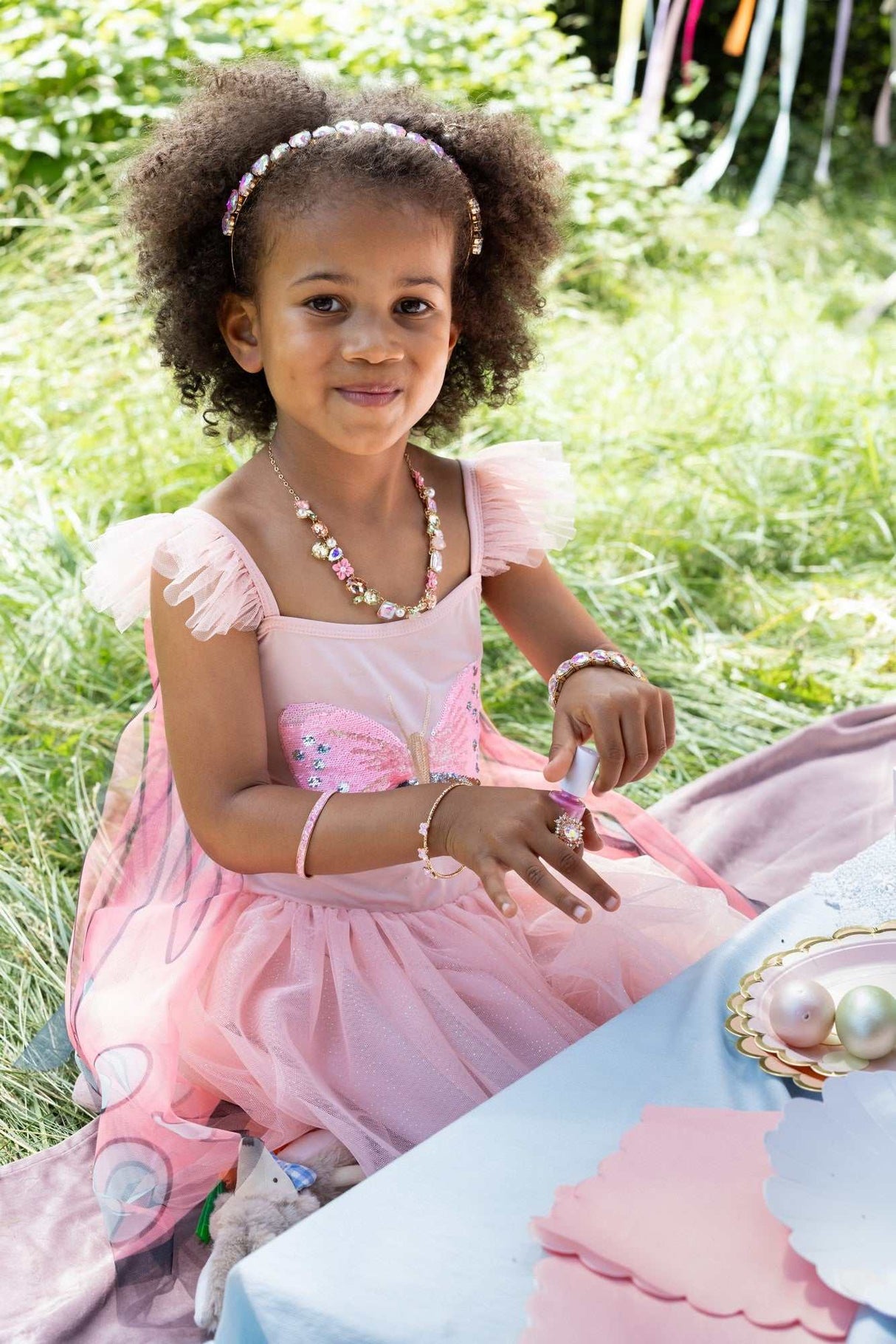 Schmetterlingskleid mit Flügeln & Pailletten 5-6 Jahre