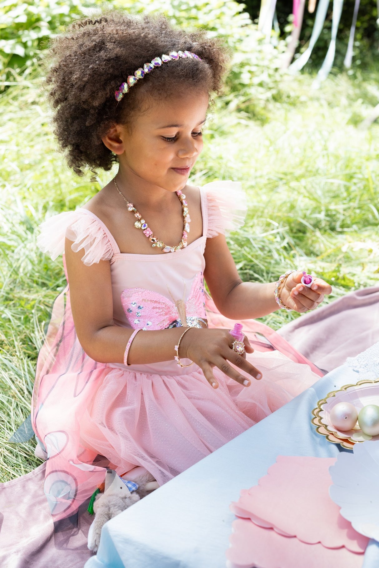 Schmetterlingskleid mit Flügeln & Pailletten 5-6 Jahre