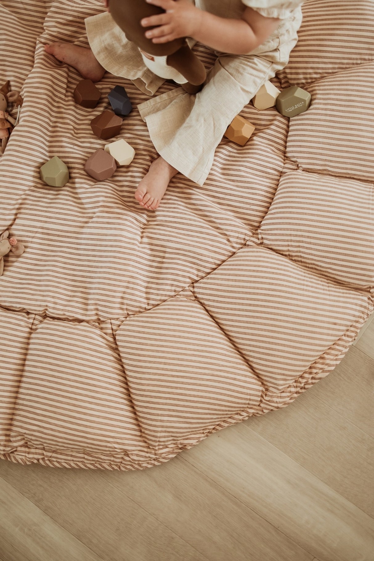 Spielmatte Bloom/  Braun gestreift