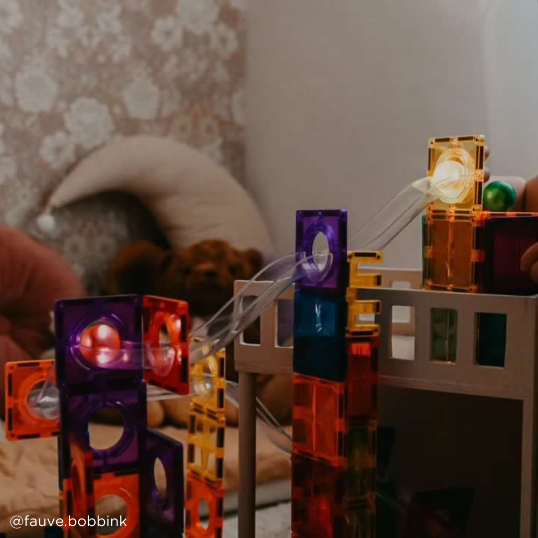 Kugelbahn mit Lichteffekt 100 Teile