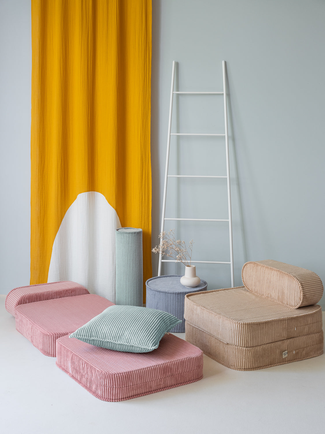 Block Cushion/ Peppermint Green