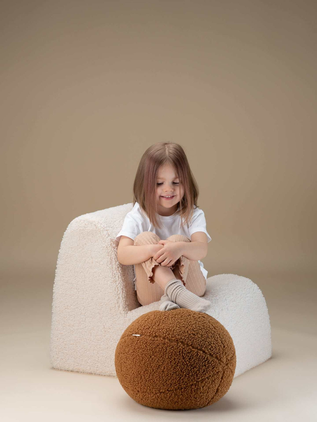 Ball Cushion/ Mapel