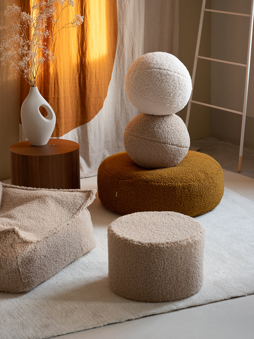 Ottoman/ Maple