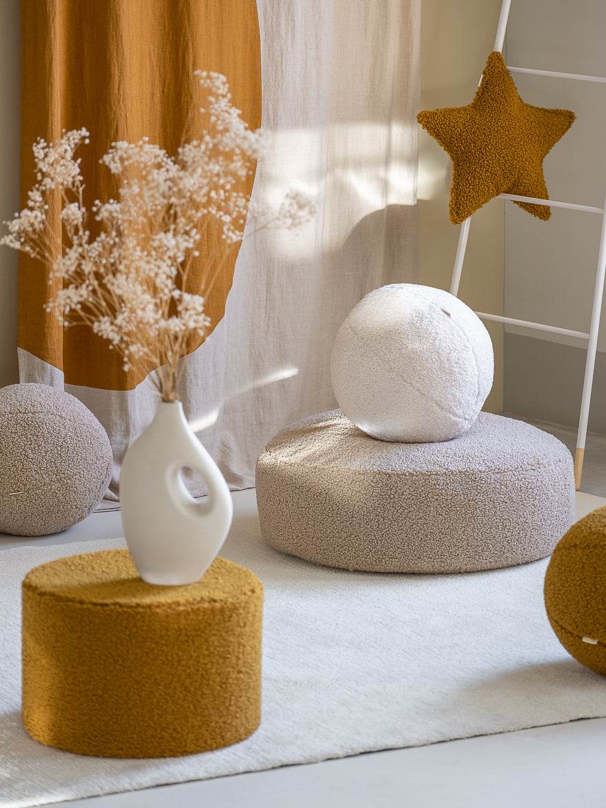 Pouffe/ Maple
