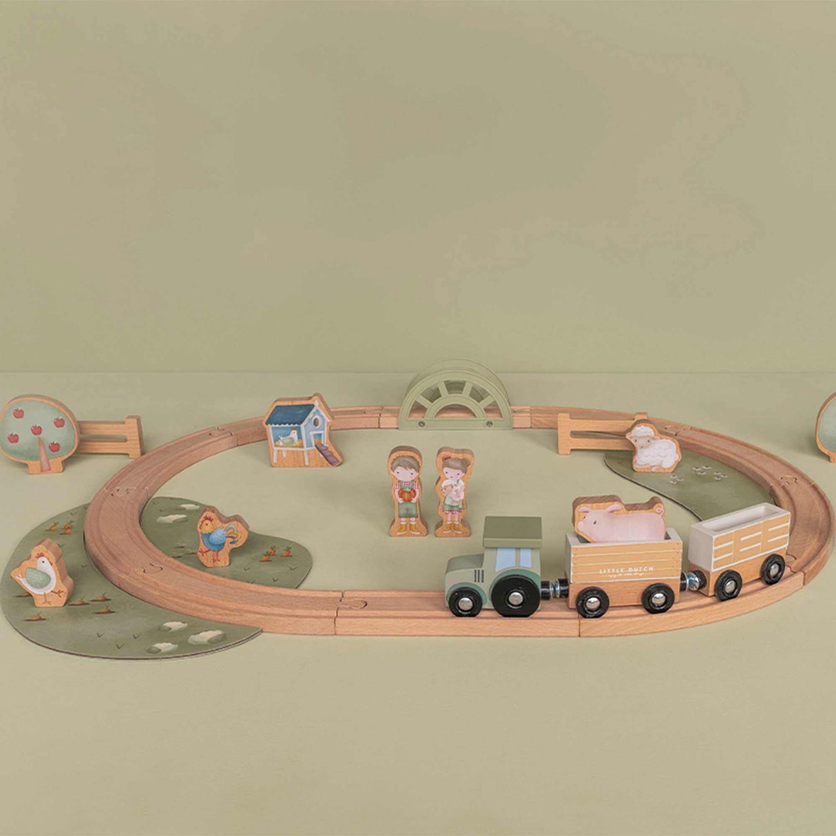 Holzeisenbahn/ Little Farm