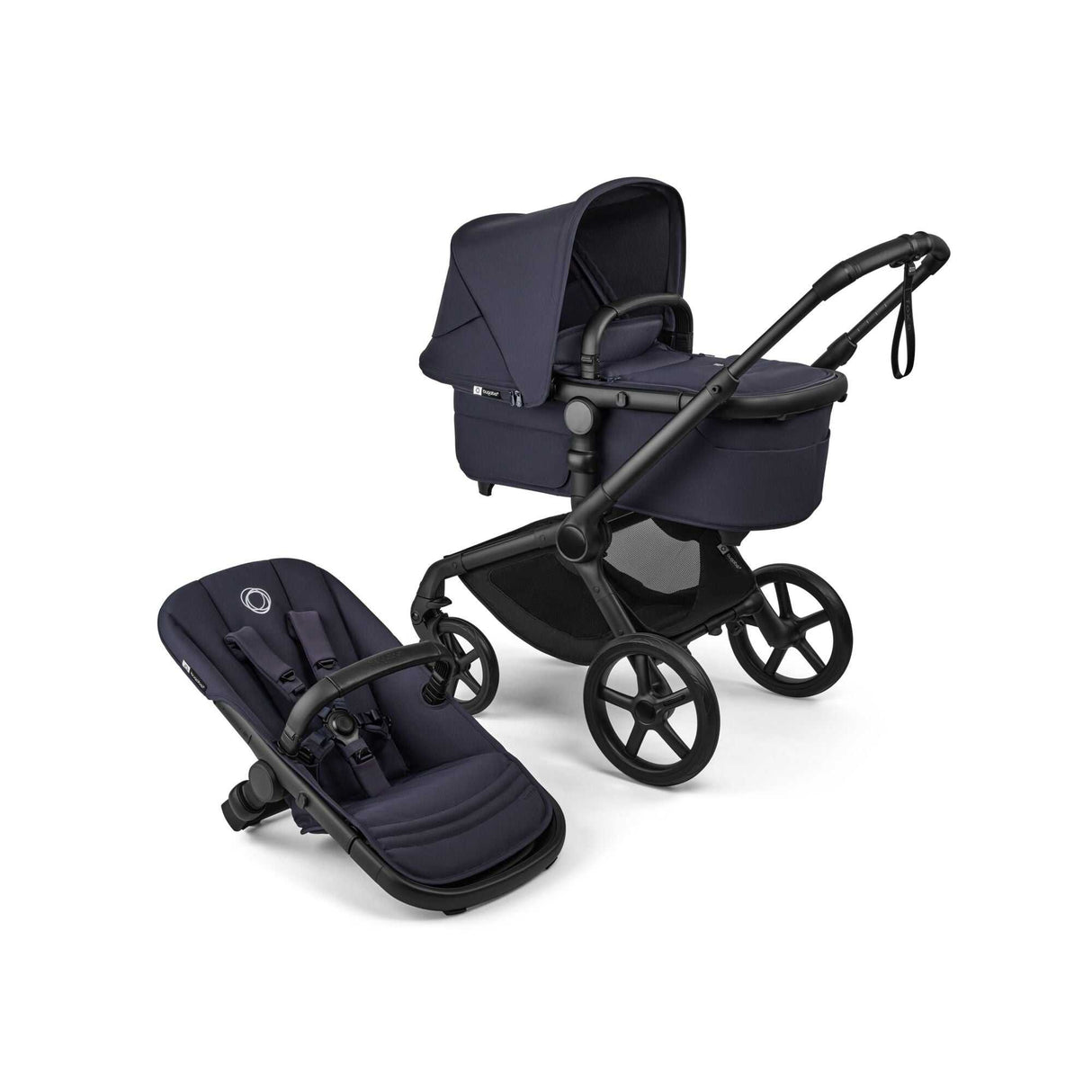Bugaboo Fox 5 Renew Kinderwagen in Schwarz/Deep Indigo mit ergonomischem Sitz und nachhaltigem Design