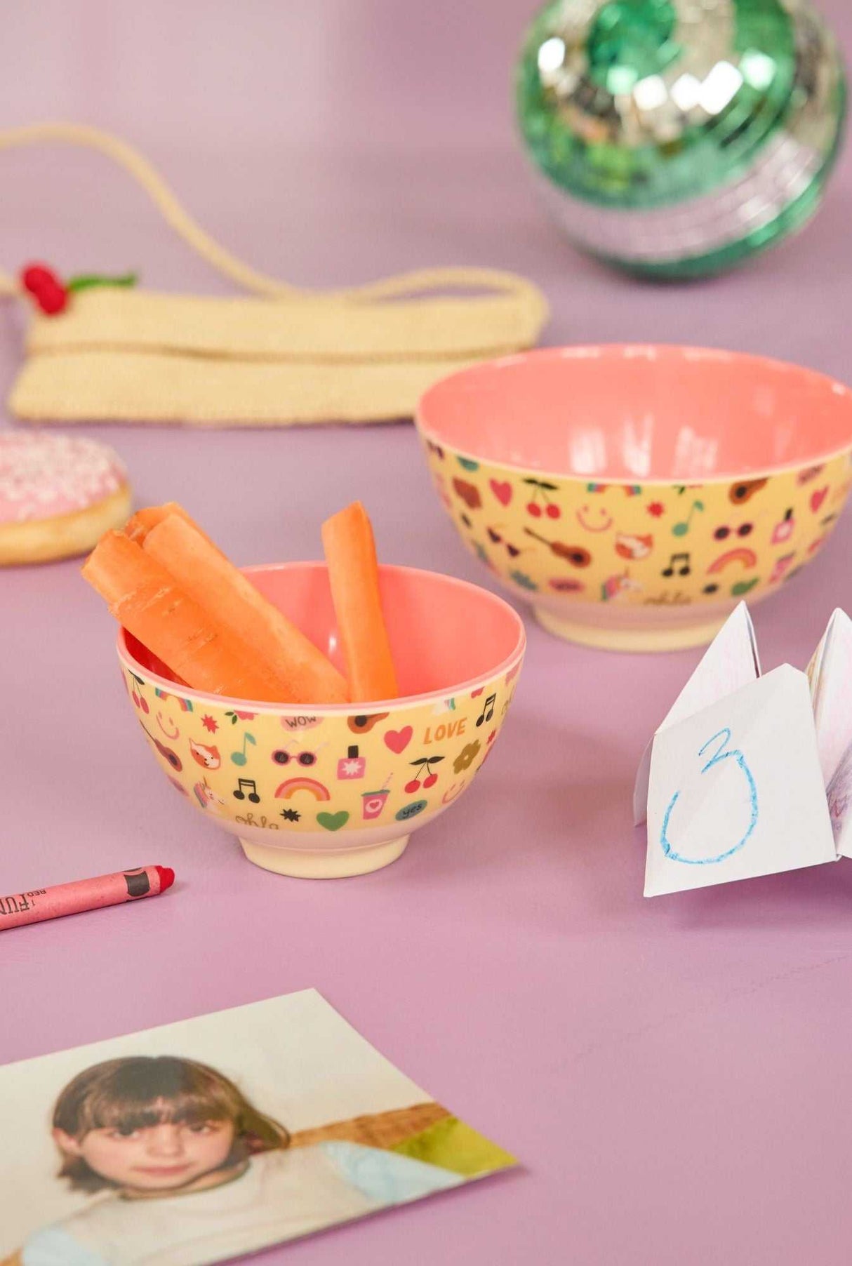 Mittlere Schale/ Einhorn