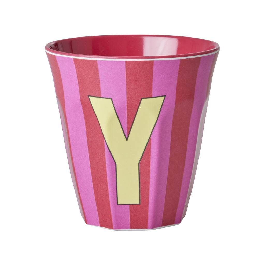 Buchstabenbecher Y 250ml Melaminbecher mit alphabetischem Print und individuellem Initialen-Design