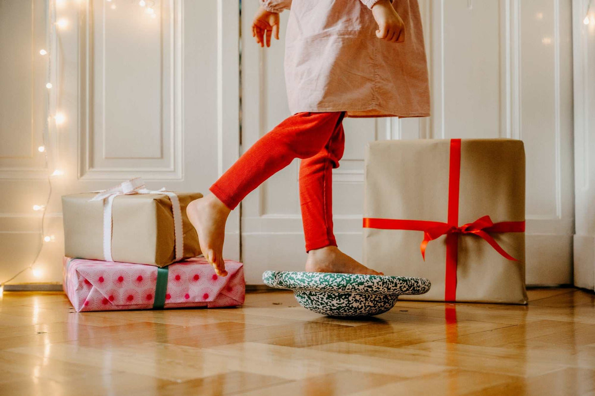 Balance Board- dark green & blush