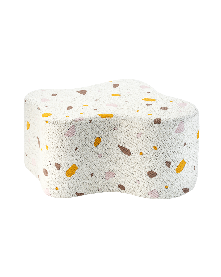 Cloud Pouffe aus Bouclé und Chenille mit Terrazzo-Marmor-Design, vielseitiger Sitzhocker und Fußstütze