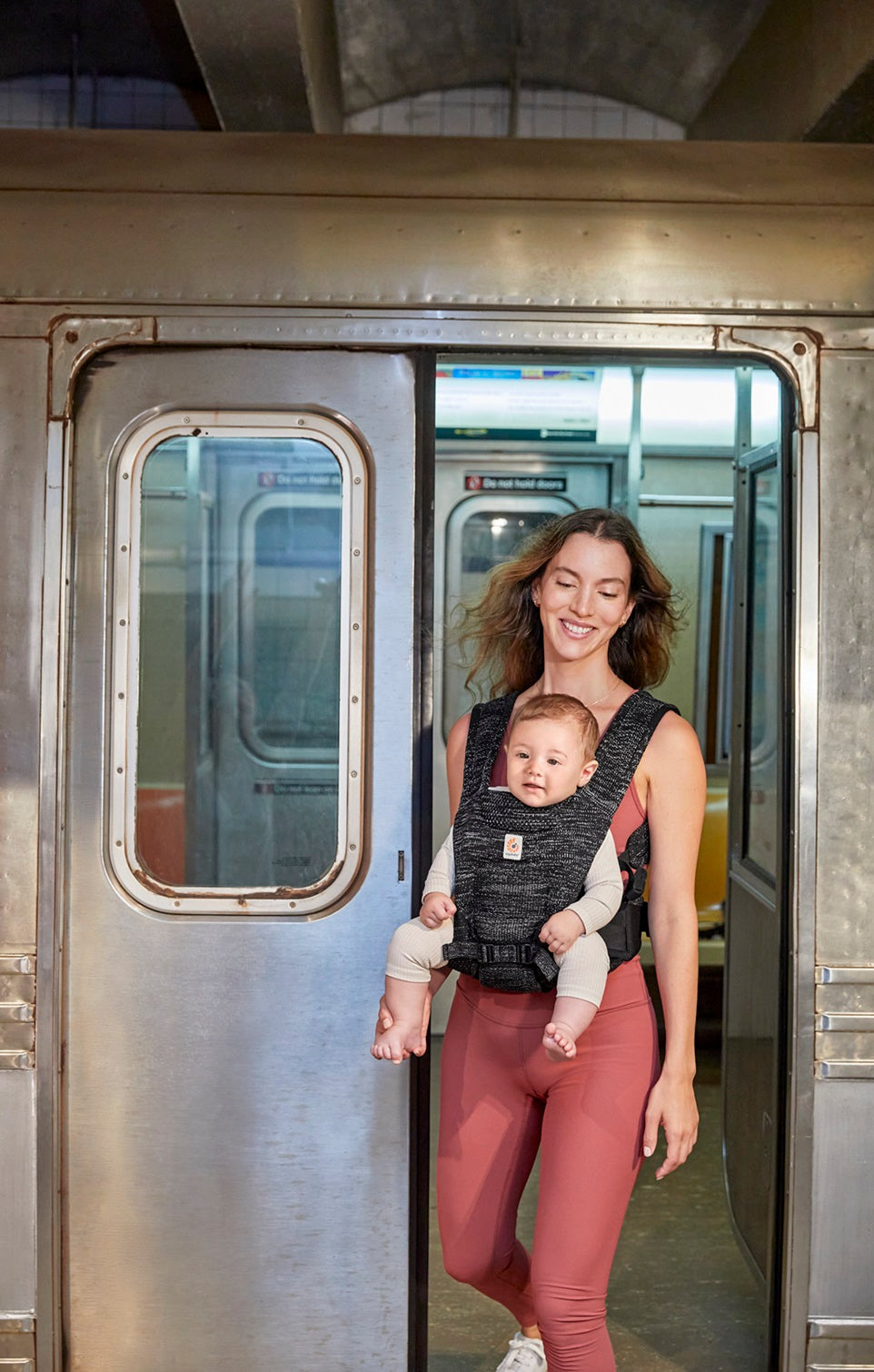 AERLOOM Babytrage Onyx Black