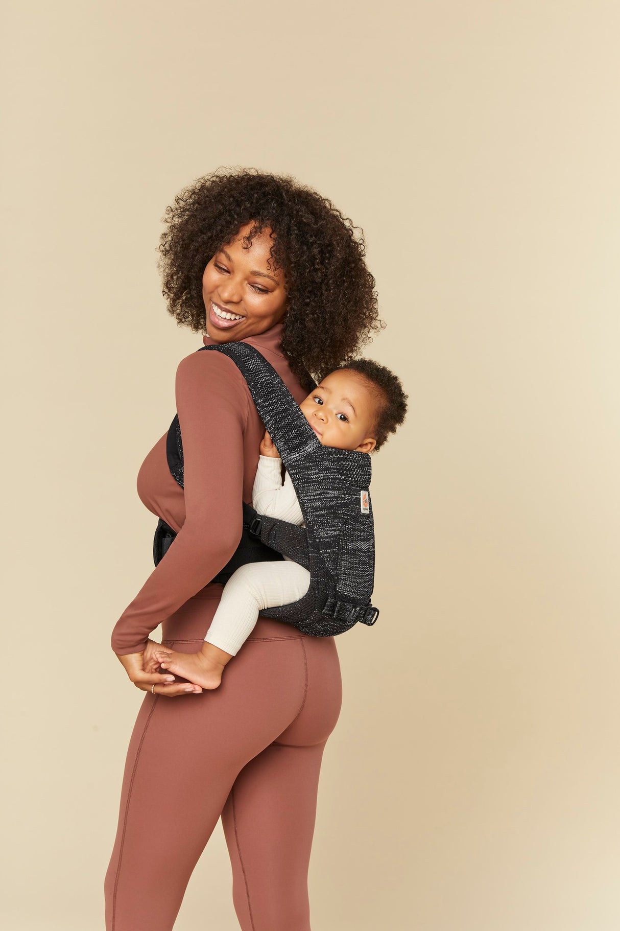 AERLOOM Babytrage Onyx Black
