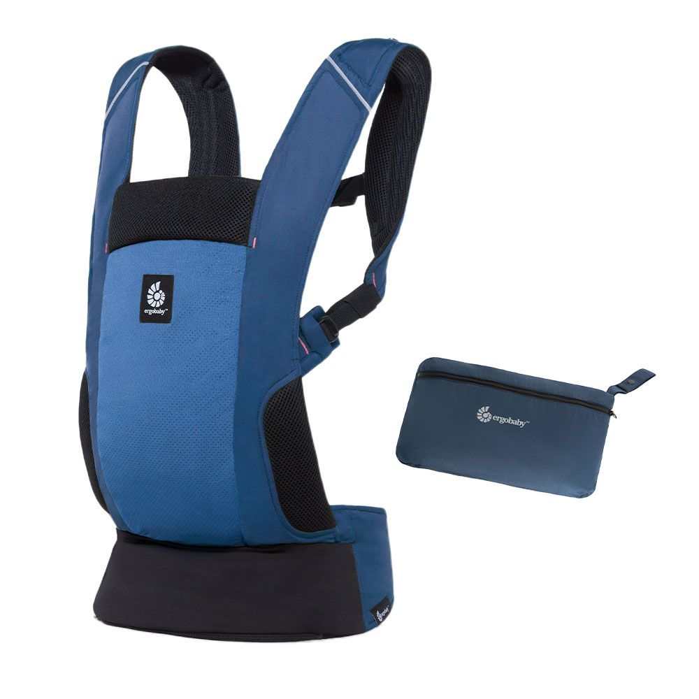 Ergobaby AWAY Babytrage in Midnight Blue mit gepolsterten Gurten, reflektierenden Elementen und SPF 50+ Kapuze, kompakt und leicht für Babys 4-36 Monate