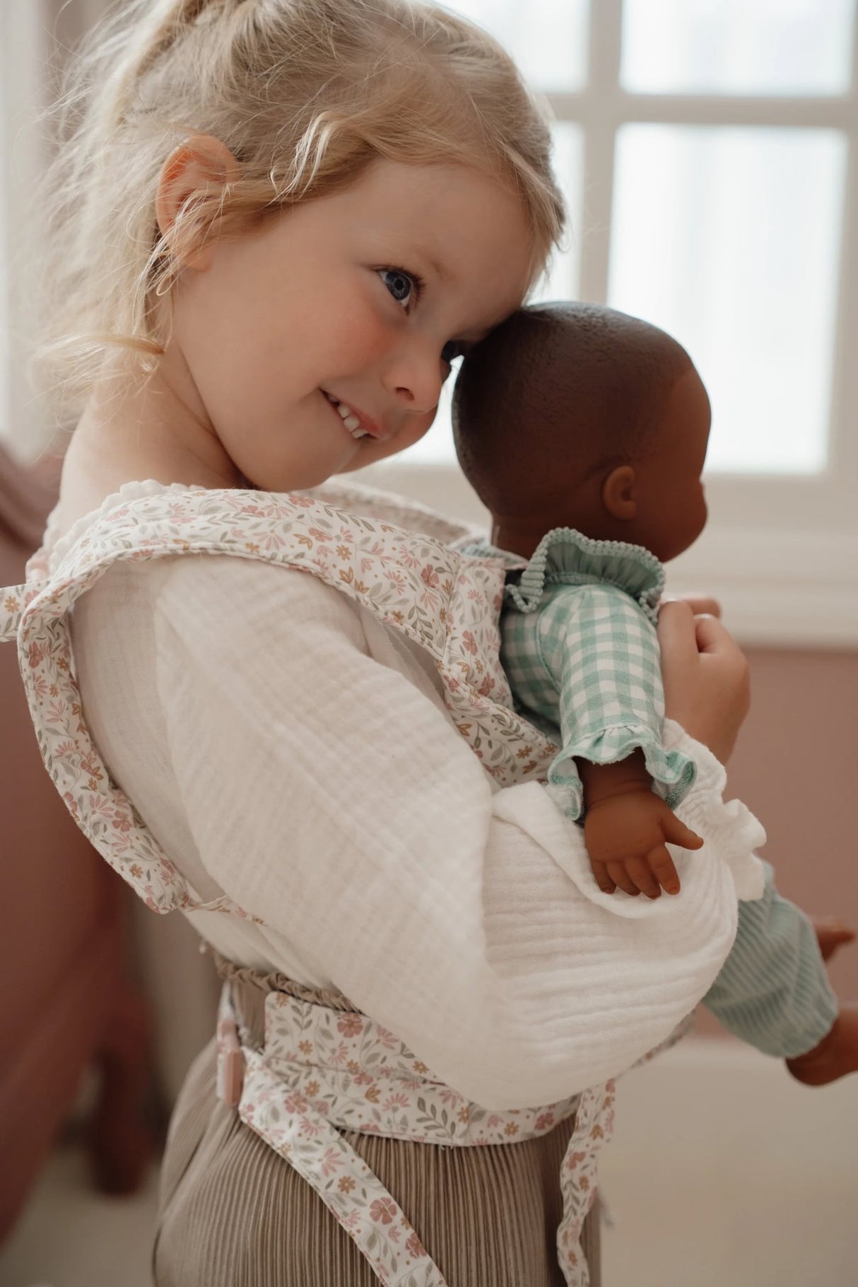 Puppentrage/ Soft Flowers