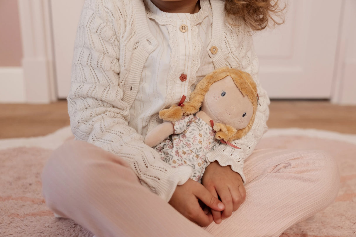 Kuschelpuppe Julia