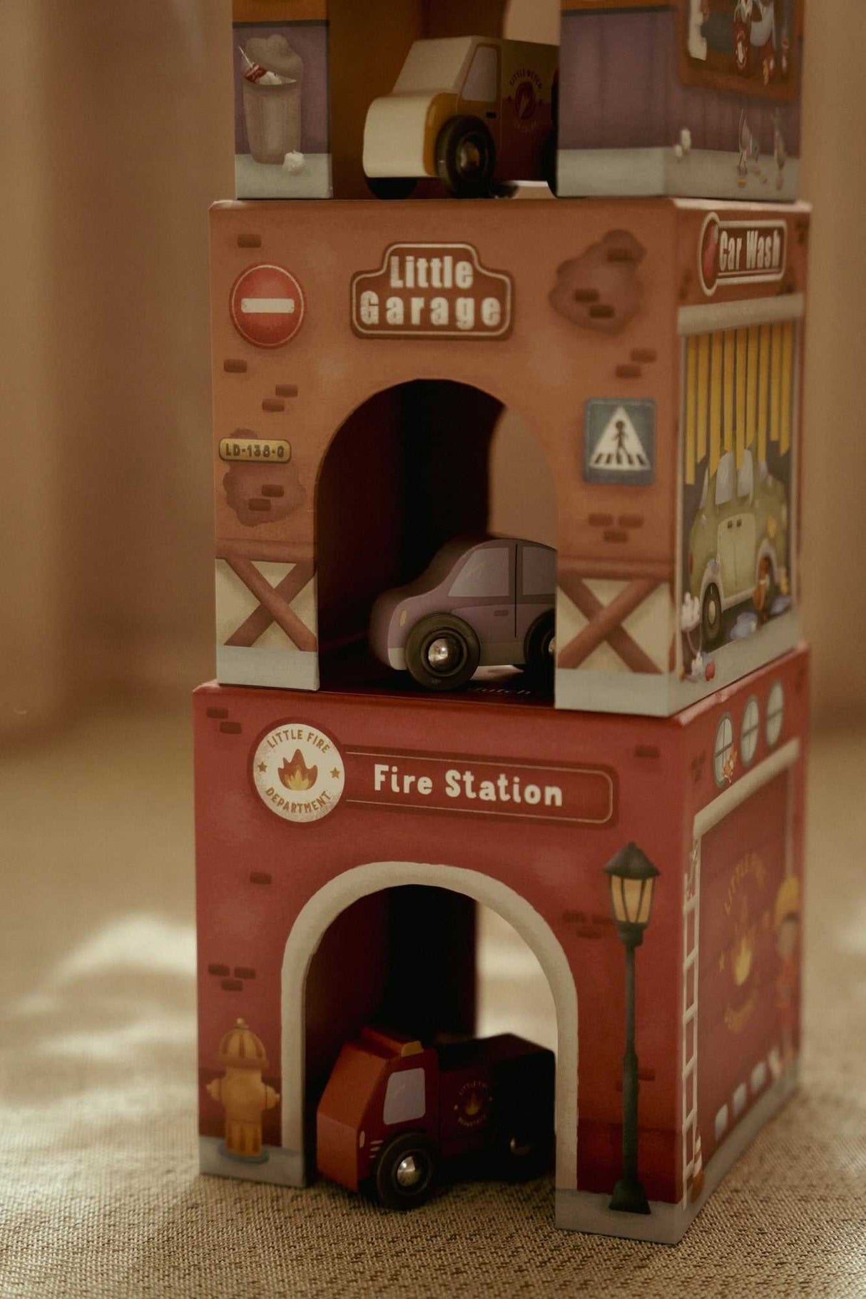 Stapelwürfel mit Autos