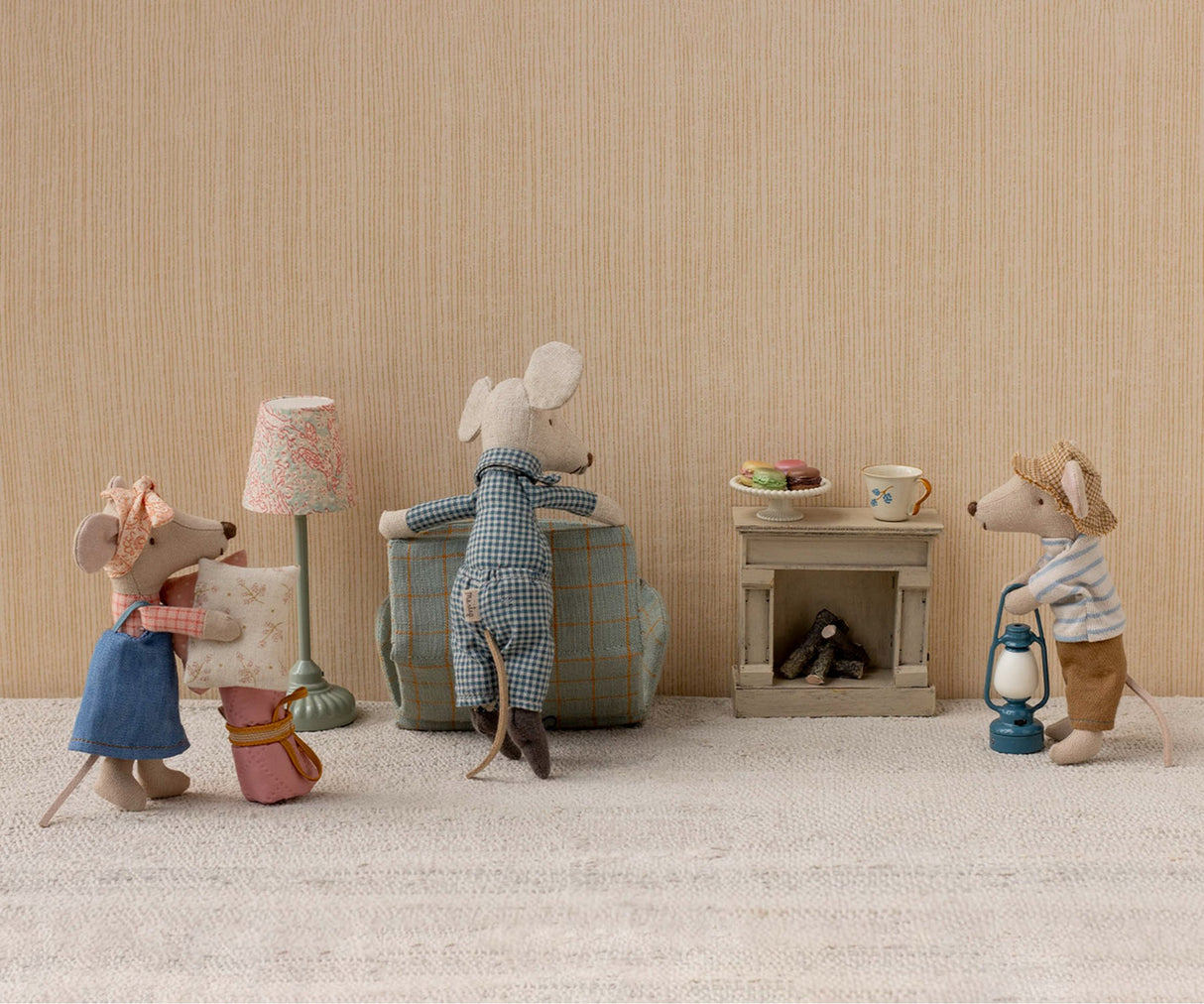 Puppenhaus Schlafsofa