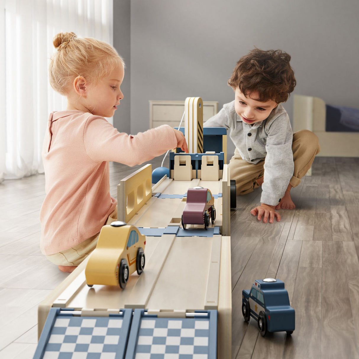 Roll & Rennwagentransporter