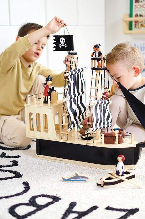 Piratenschiff für Biegepuppensmall footPiratenschiff fürkorbmayer. ganz besonders. für kinder.