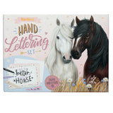 Miss Melody Briefbox Handlettering