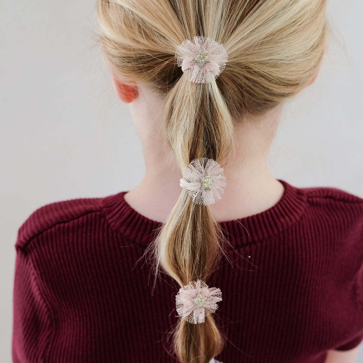 Haargummi mit Tüllrosette