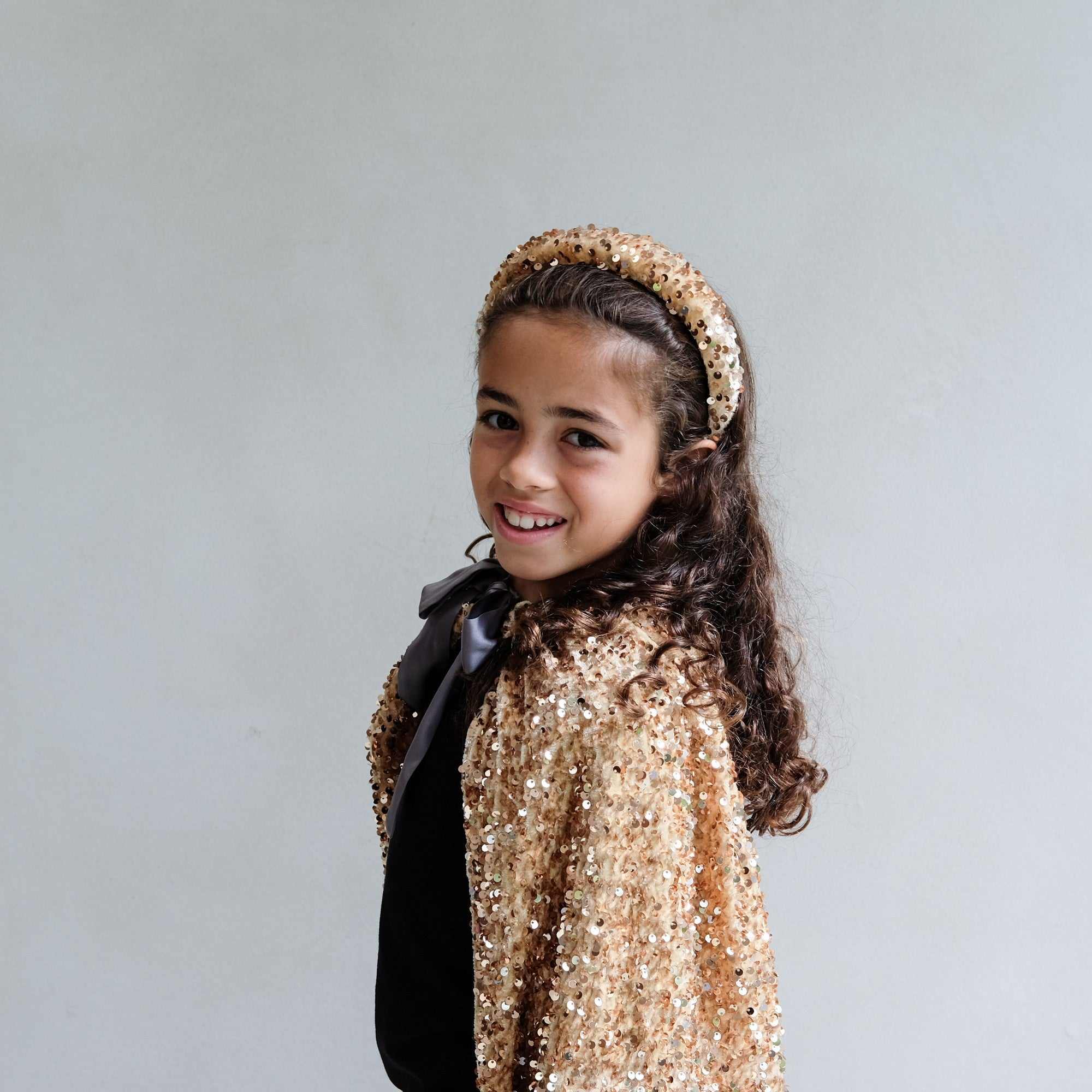 Haarreif mit Pailletten