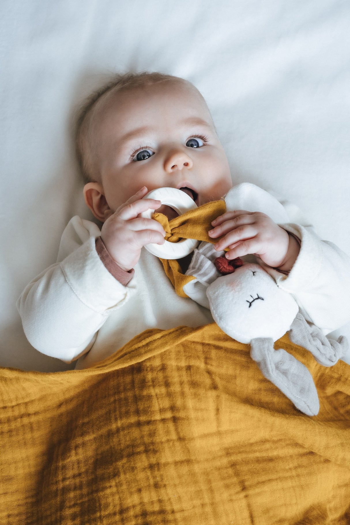 Beißring Hase JungekikaduBeißring Hase Jungekorbmayer. ganz besonders. für kinder.