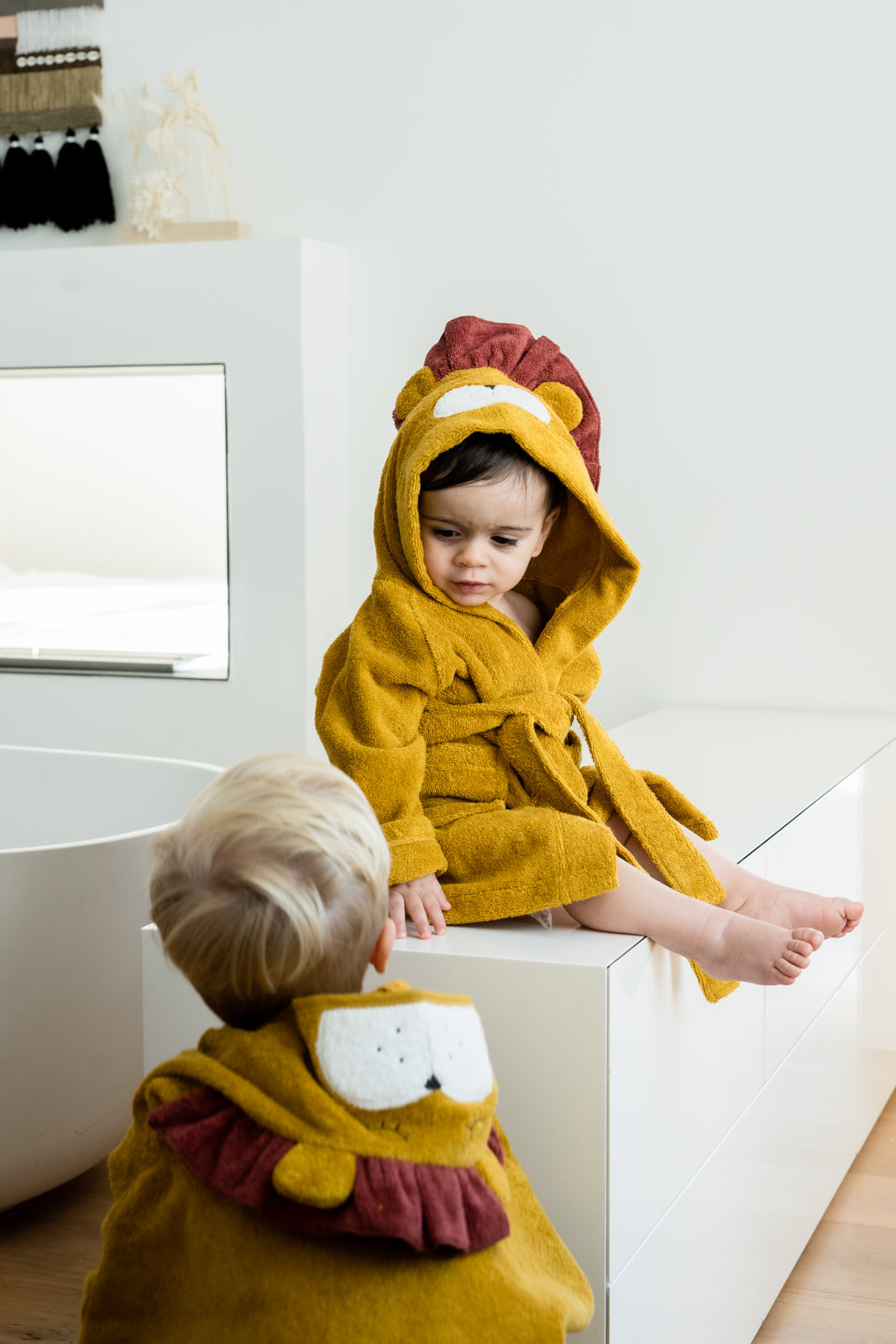 Bademantel Löwe Mustard- 5/6 JahrekikaduBademantel Löwekorbmayer. ganz besonders. für kinder.