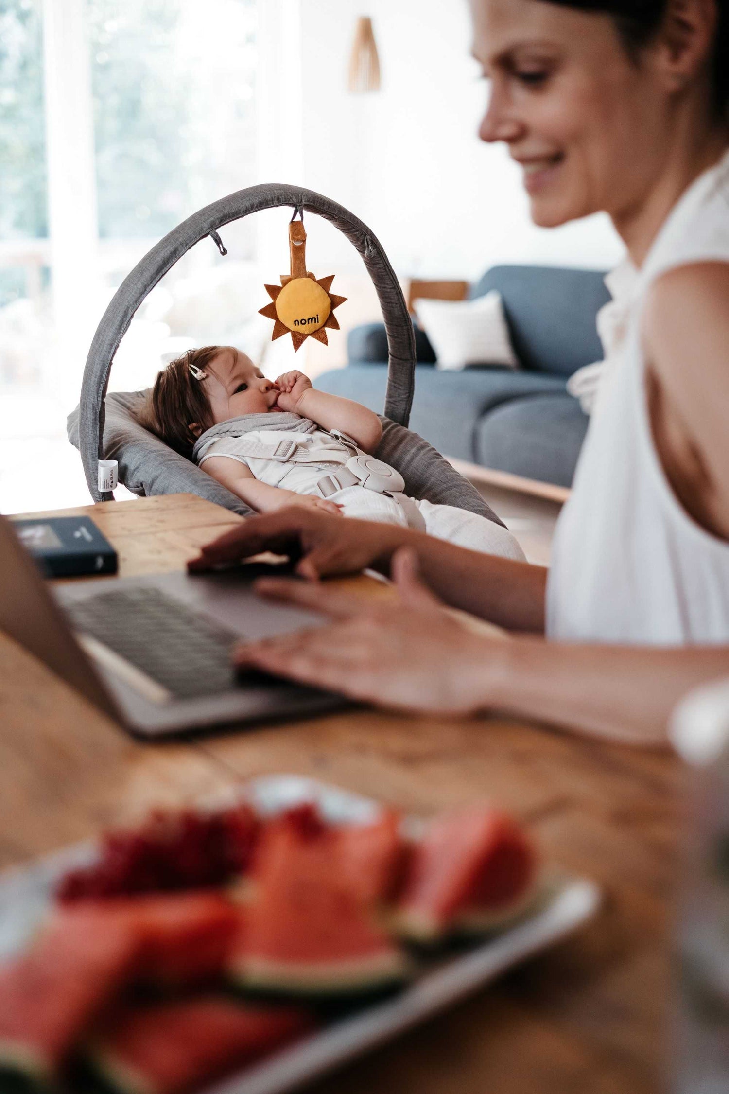 spielzeug für hochstuhl Spielbogen / Play Nomi - Perfektes Baby-Spielzeug für den Hochstuhl