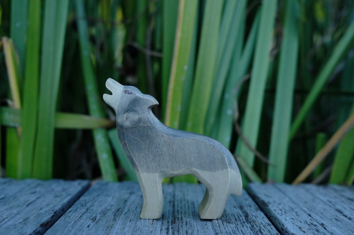 Wolf heulend
