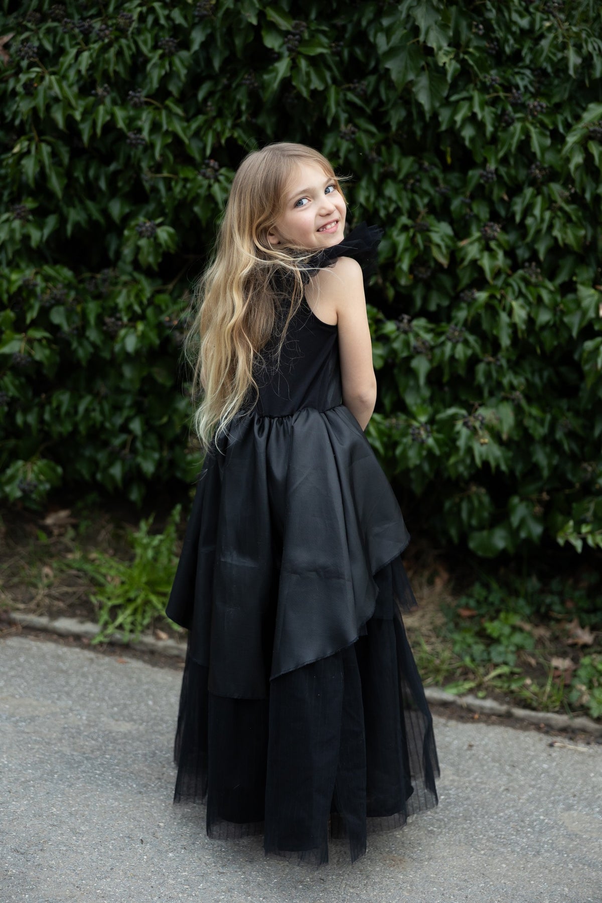 Gothic Mischief Hexenkleid  5-6 Jahre