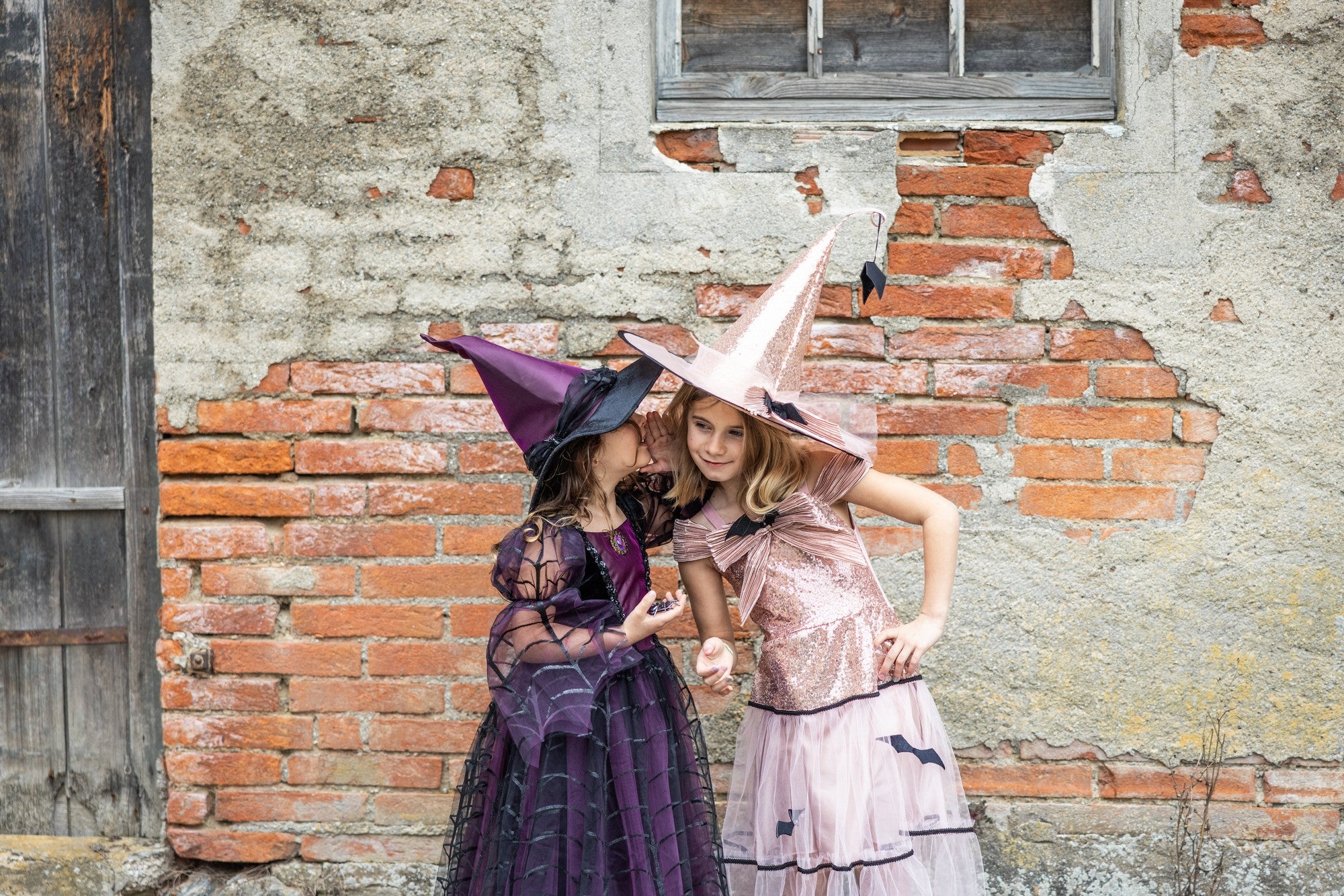 Glamouröses Hexenkleid & Hut 5-6 Jahre