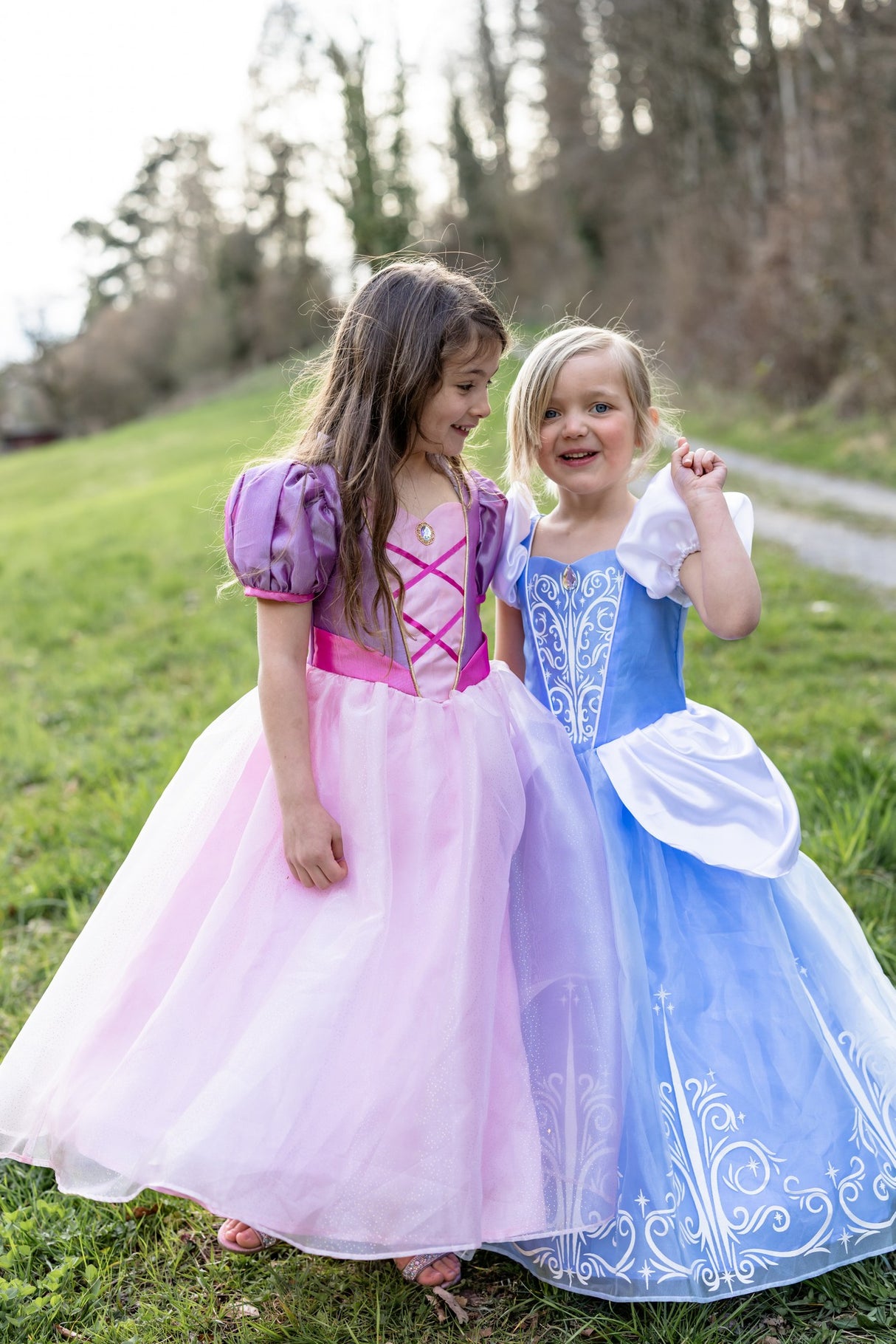 Rapunzel Kleid 3-4 Jahre