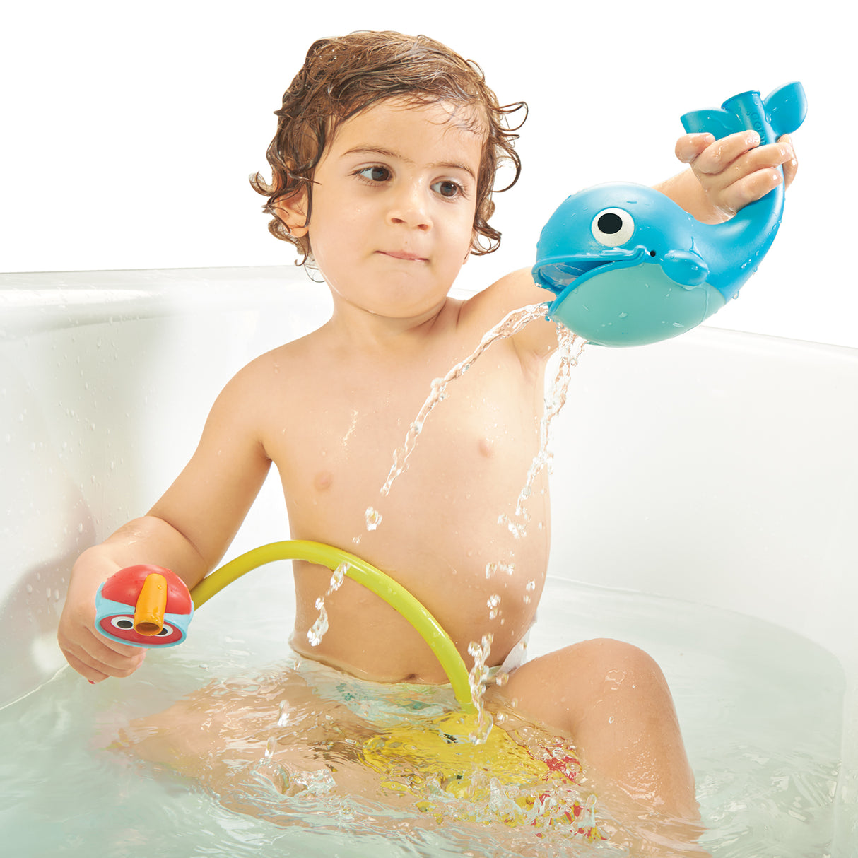 Badewannenspiel- U Boot mit Wal