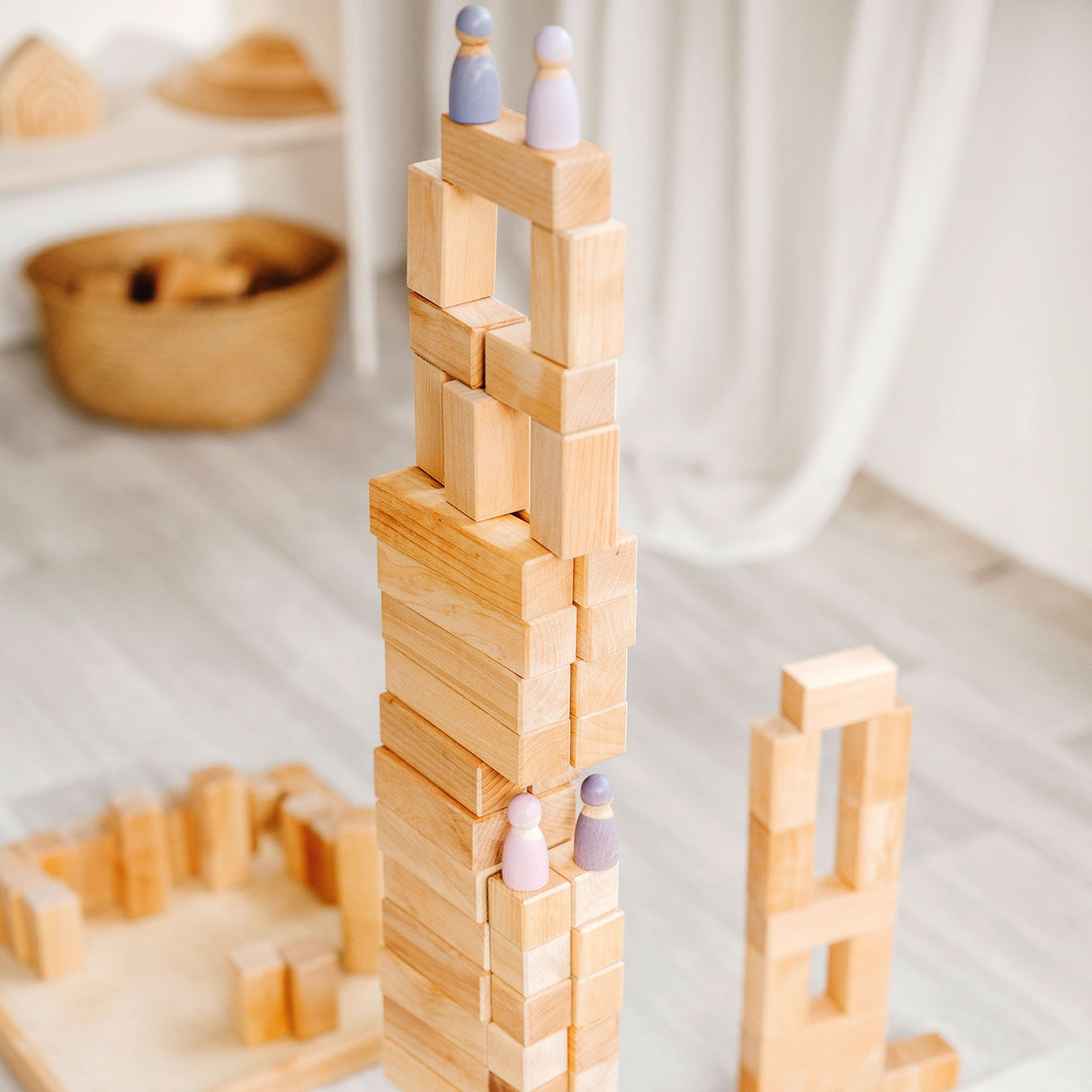 Große Stufenpyramide Natur - korbmayer. ganz besonders. für kinder.